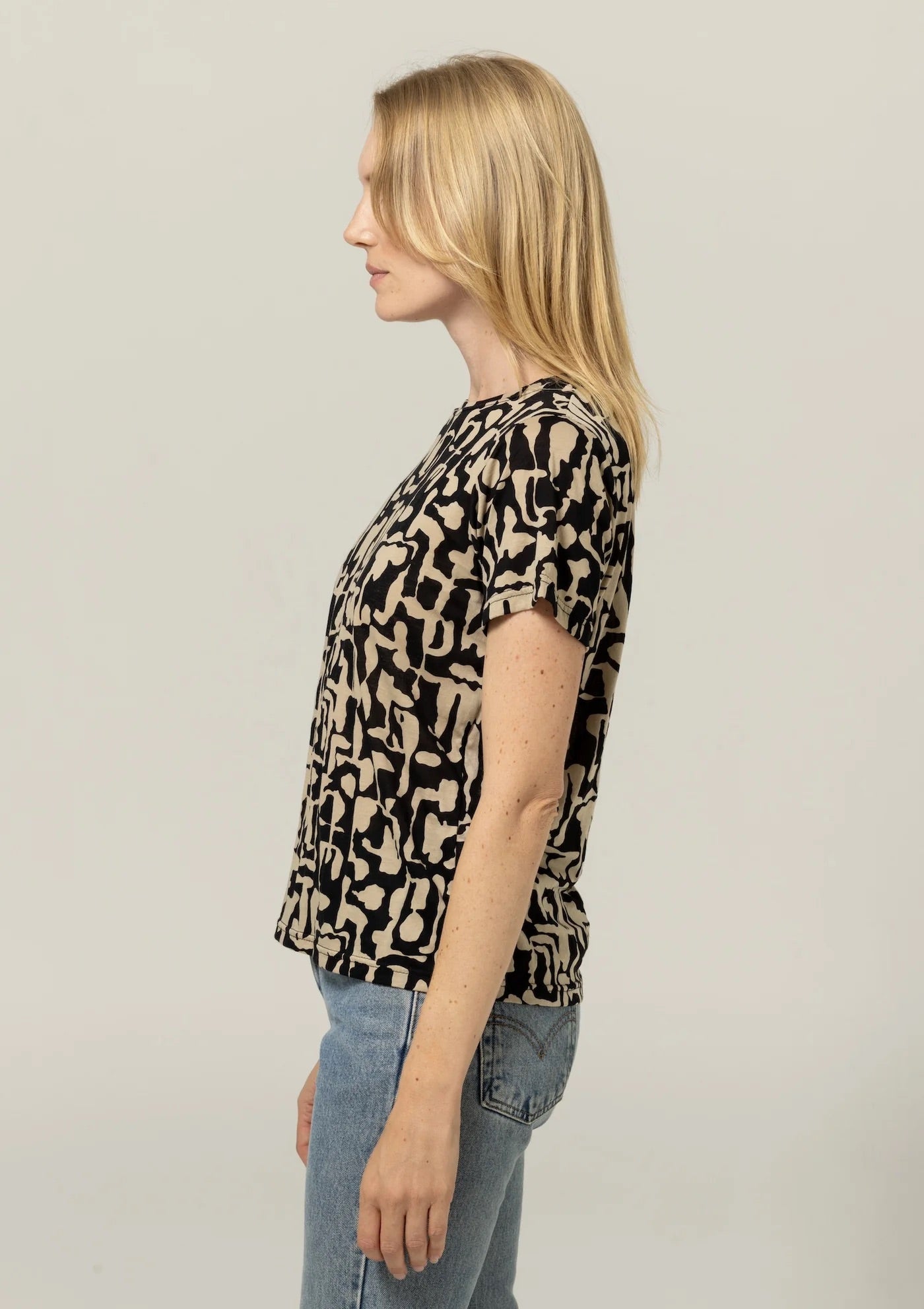 Sahara Mika Tee | by Bel Kazan
